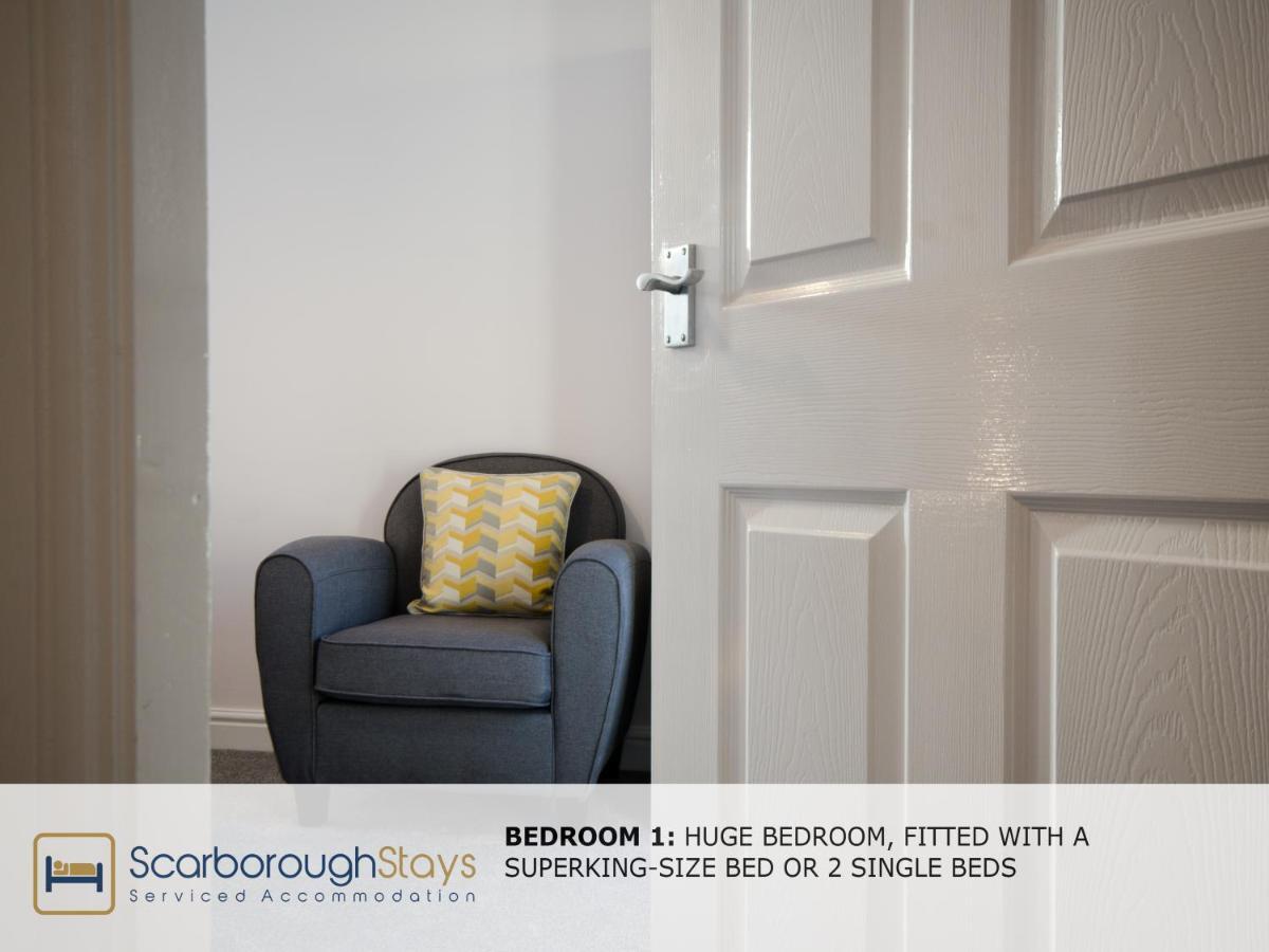 Hibernia Place, 3 Bedroom Townhouse With Patio & Seating Area - Free Parking Scarborough Exterior photo